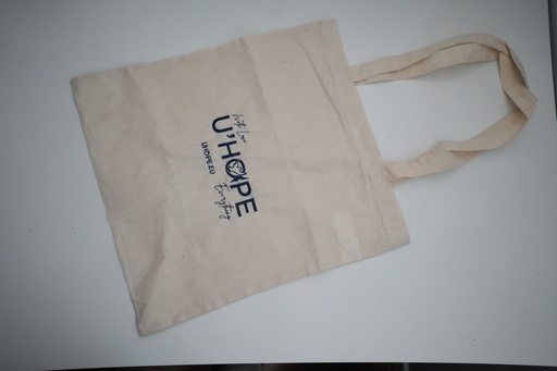 Tote bag en coton brodé U'Hope